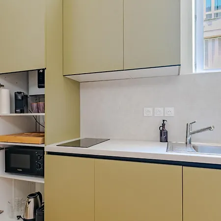 Neuf Avec Mezzanine - Centre 아파트 *